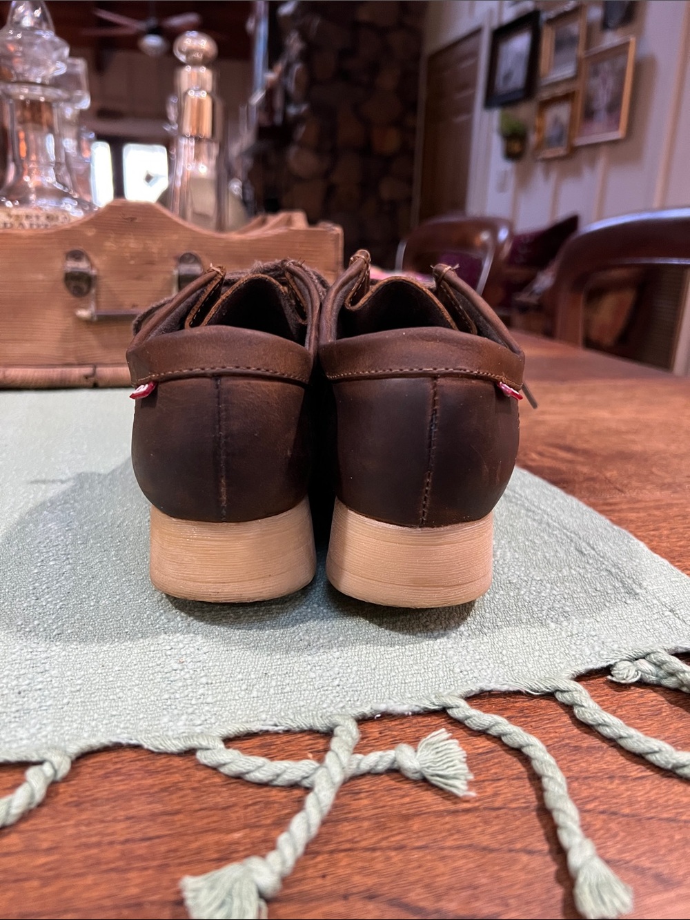 Clarks Leather Low Top Wallabees - Picture 4 of 8